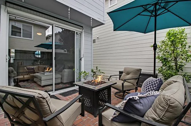 6043 Buffett Pl — Photo 35