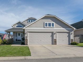 1418 W Summerhill Ct, Spokane, WA 99208