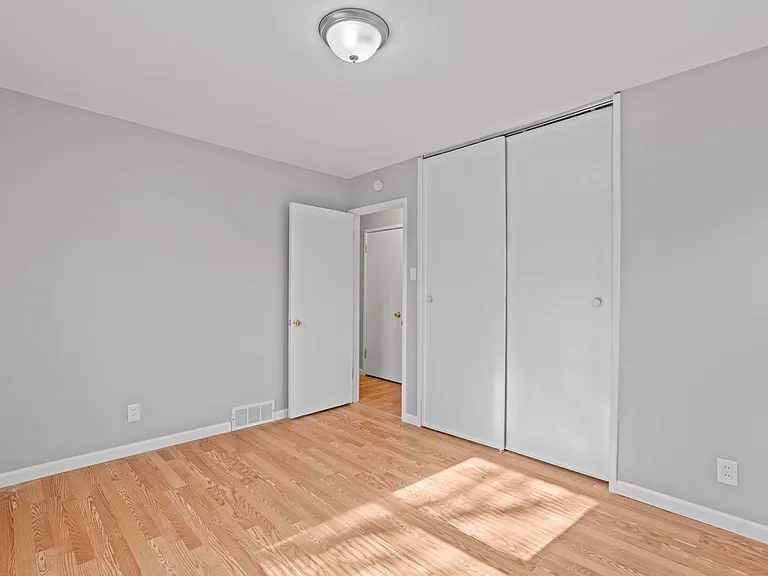 317 Cameron Rd — Photo 13