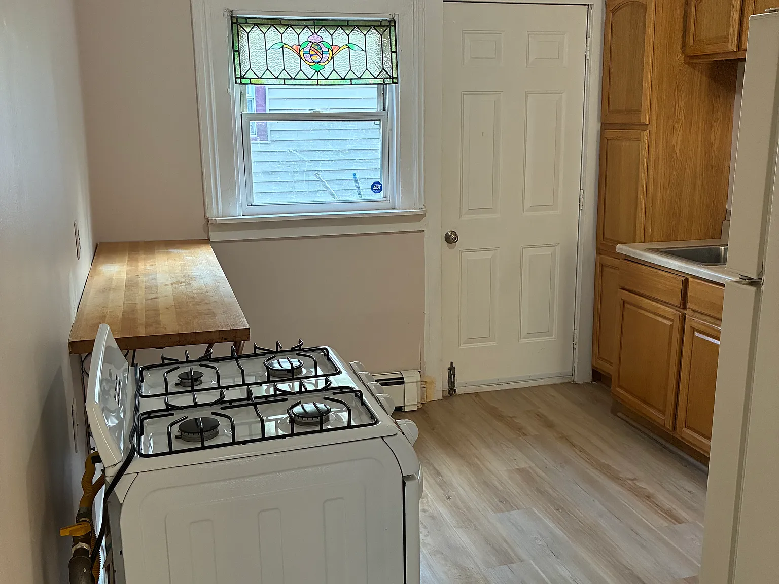 1 bed, 700 sqft, $1,425 — Photo 2