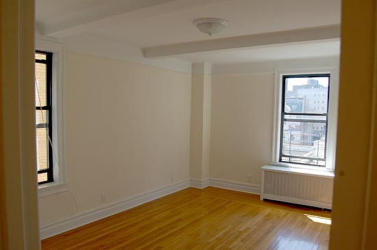 4th image of 900 W End Ave APT 5F
