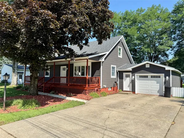 212 Raspberry Ln, Edinboro, PA 16412