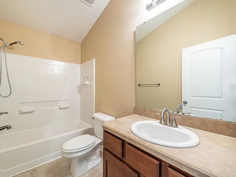 6750 Eagle Feather Dr — Photo 14