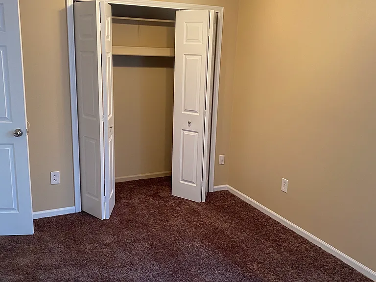 35401 Hickory Woods Ln #3 — Photo 9