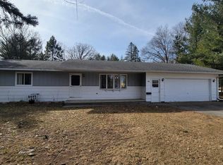520 Riverfront Ct, Wautoma, WI 54982