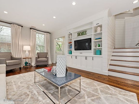 5th image of 1732 N Hudson Ave #2