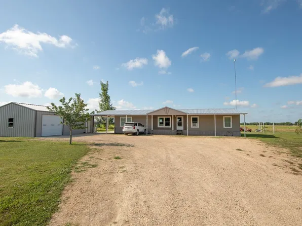 1783 County Road 33040, Brookston, TX 75421