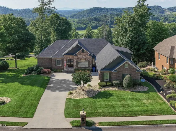 230 Windswept Dr, Lenoir City, TN 37772