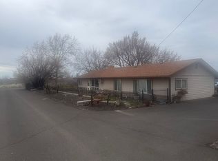 84145 Two Way Ln, Milton Freewater, OR 97862