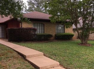 107 N Club Dr, Longview, TX 75602