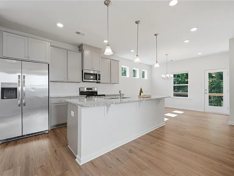 1670 Eagle Dr — Photo 11
