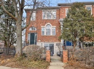 716 Prescott Ct, Naperville, IL 60563