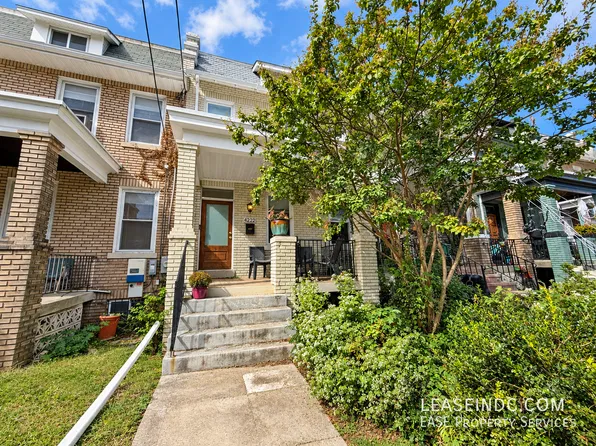4222 4th St NW, Washington, DC 20011