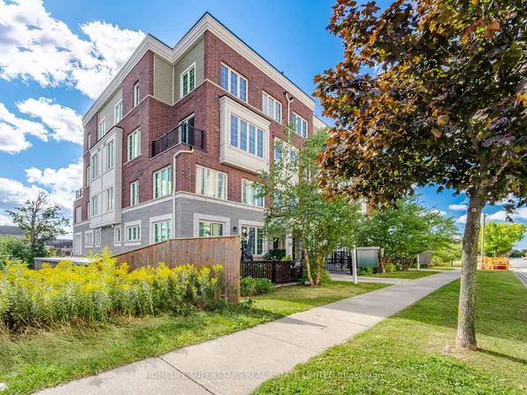 2205 Lillykin St #7, Oakville, ON L6H 0X6