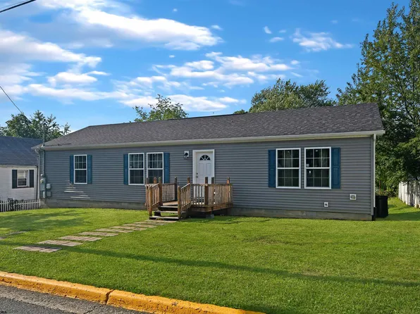 110 Western Ave, Westover, WV 26501
