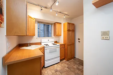 Rented by Mdrn Residential