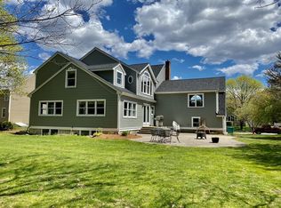 23 Florence Cir, Upton, MA 01568