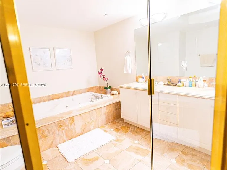 9595 Collins Ave #N9-C — Photo 21