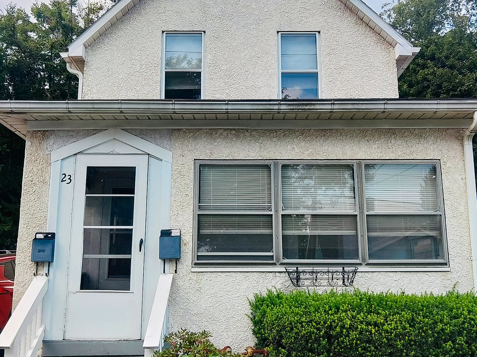 23 Robble Ave — Photo 1
