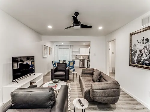 6835 Walnut Hill Ln Photo 1