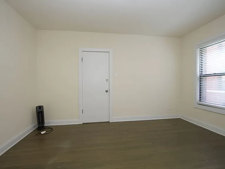 2641 N Spaulding Ave #E2 — Photo 12