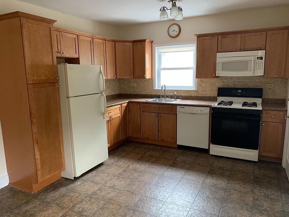 1st image of 3511 164th St APT 1