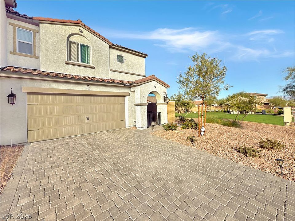 1st image of 314 Bay Village Pl