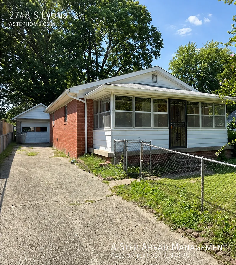 3-Bedroom, 1 Bath. Spacious home! — Photo 1