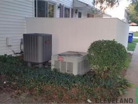 2nd image of 17416 Sheldon Rd Unit 44D