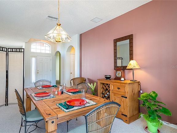 4th image of 422 Bedlington Ct