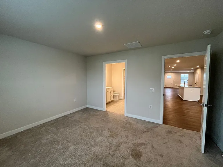 4184 Farmfield Dr — Photo 11
