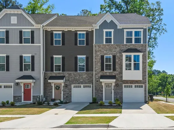 130 Pocosin Path, Poquoson, VA 23662
