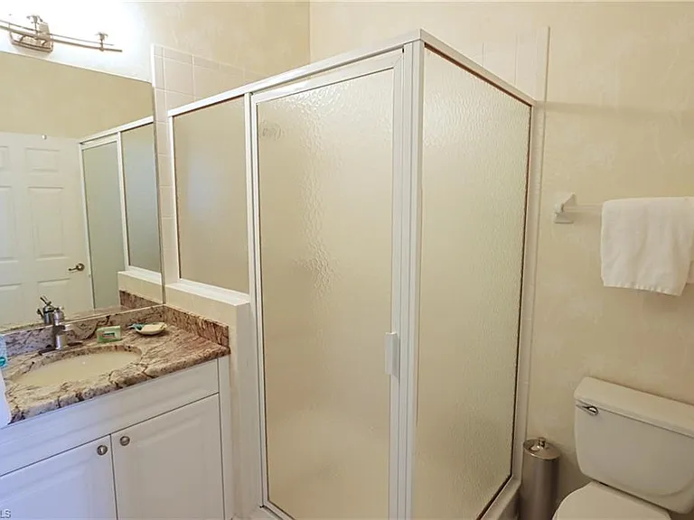 9616 Cypress Hammock Cir #201 — Photo 27