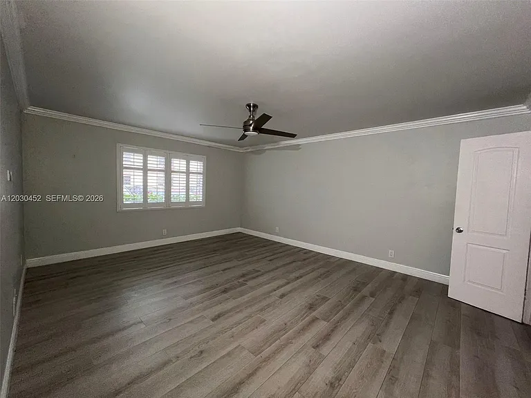 136 NE 19th Ct #105F — Photo 5
