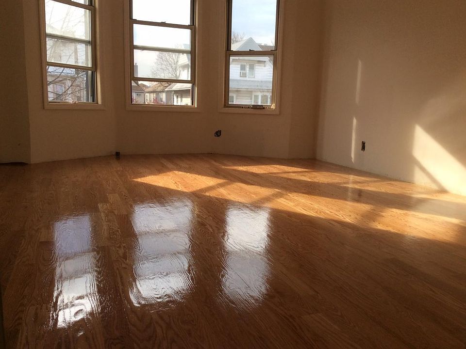 1st image of 184 Bay 26th St Floor 2CD