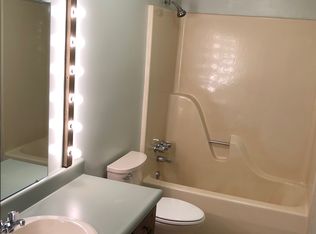 2040 Pineview Dr, Spartanburg, SC 29307