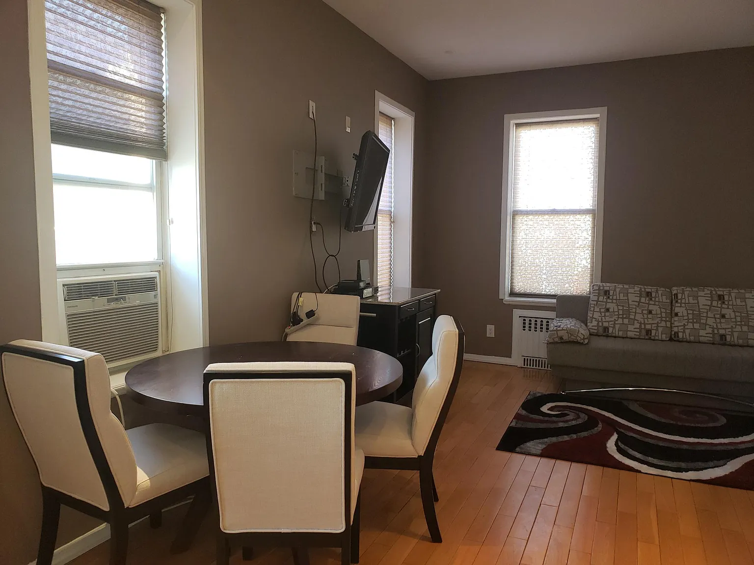 1 bed, 750 sqft, $2,800 — Photo 3