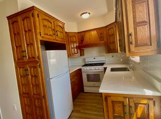 36 3rd Pl APT 2, Brooklyn, NY 11231