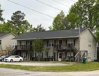 1st image of 102-108 Thornbrook Ct