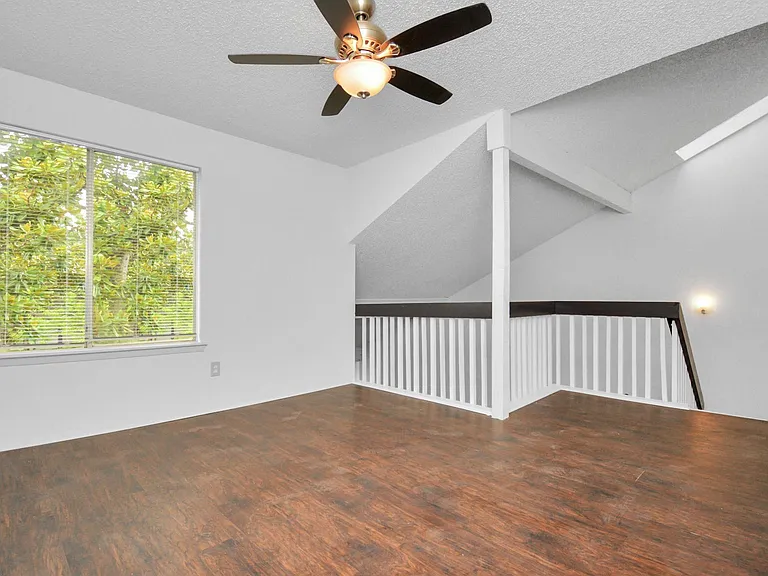 7178 S Dairy Ashford Rd — Photo 17