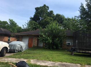 727 Gilpin St, Houston, TX 77034
