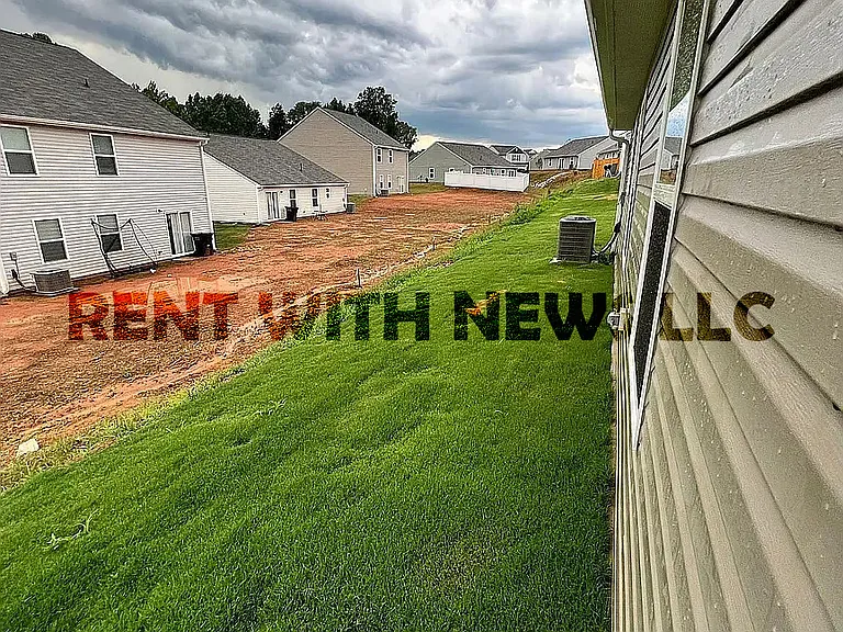 80 Shallow Dr — Photo 20