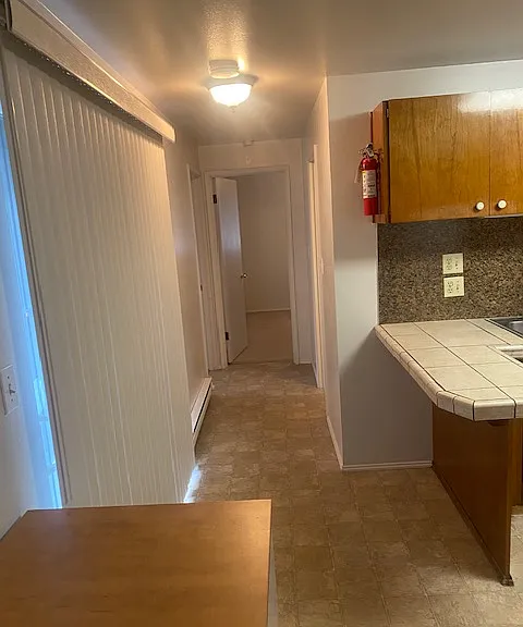 259 S 156th St — Photo 5