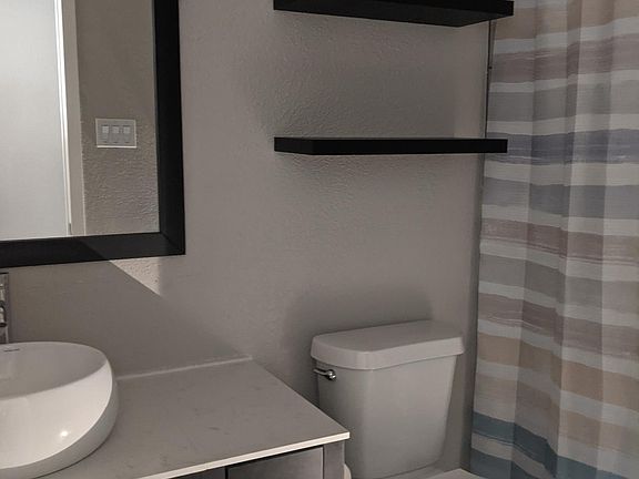 3rd image of 3121 Pamela Pl