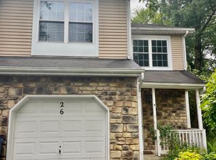 26 Stonerise Dr, Lawrence Township, NJ 08648