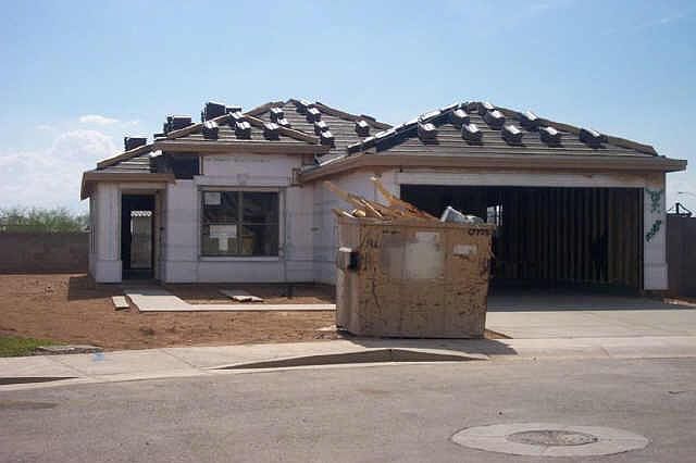 1st image of 581 W Jardin