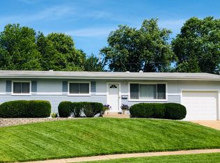 1365 Night Dr, Florissant, MO