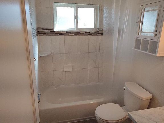2nd image of 875 Northrup St APT 23