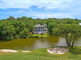 18 Edgewater Aly, Isle Of Palms, SC 29451