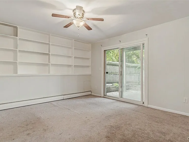 147 Elm St — Photo 17